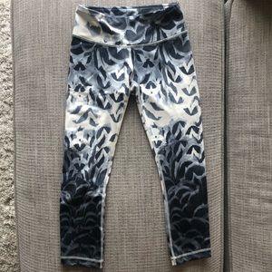 Lululemon printed leggings